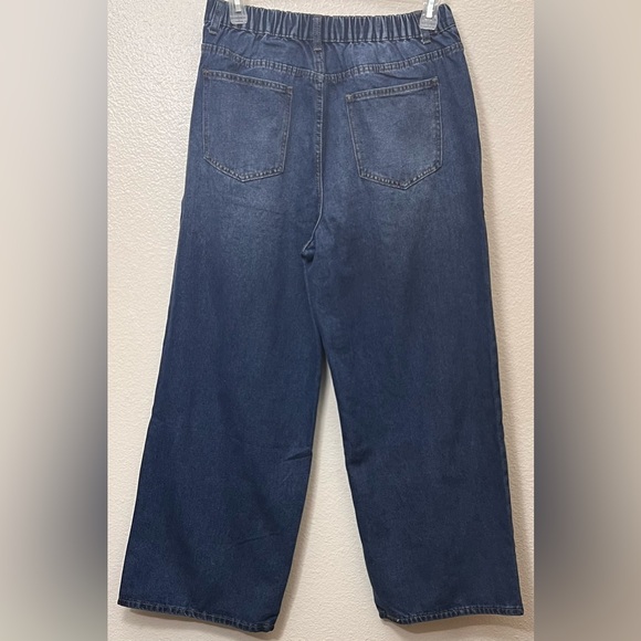 NWOT LUNE Plus Sized Relaxed Fit Washed Straight Leg Jeans size OXL/12 - Picture 3 of 7